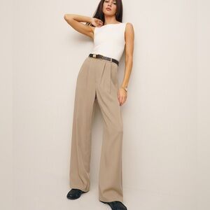 Reformation Mason Pant in Khaki, Size 2P